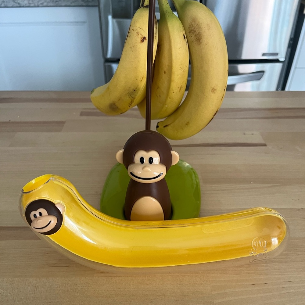 Joie Monkey Banana Holder set